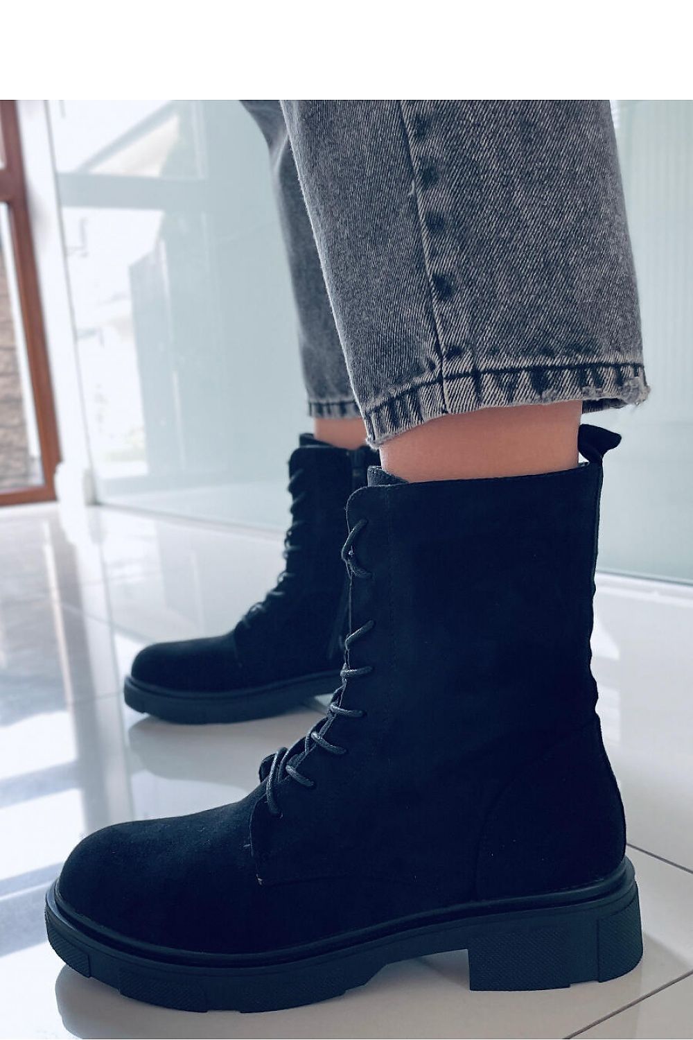 Bottes model 172859 Inello