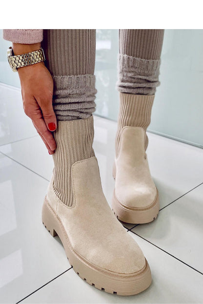 Bottes model 174518 Inello