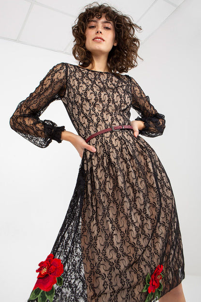 Robe de soirée model 174756 Lakerta
