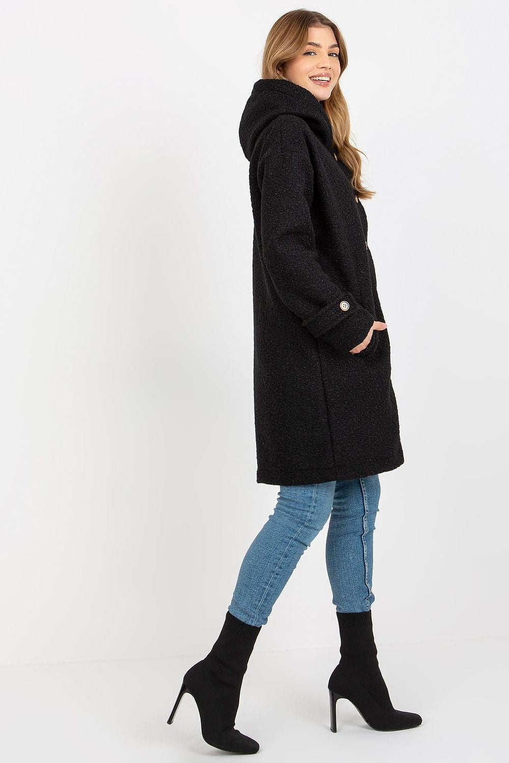 Manteau model 175170 Relevance