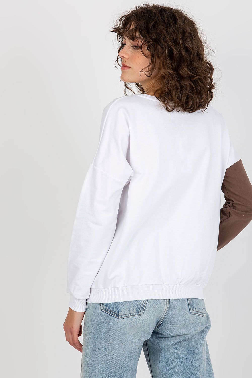 Sweatshirt model 175204 Relevance