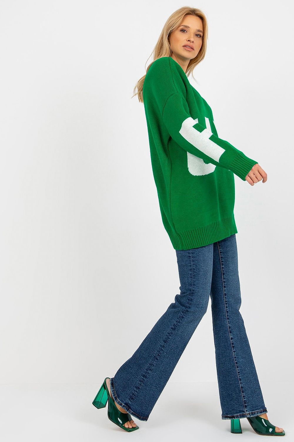 Chandail model 175760 Rue Paris