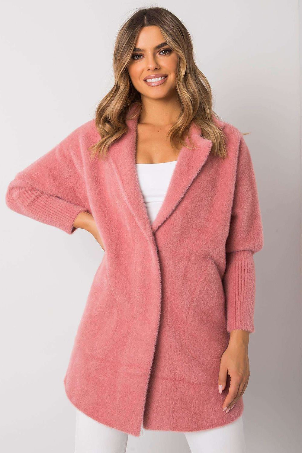  Manteau model 175961 MBM 