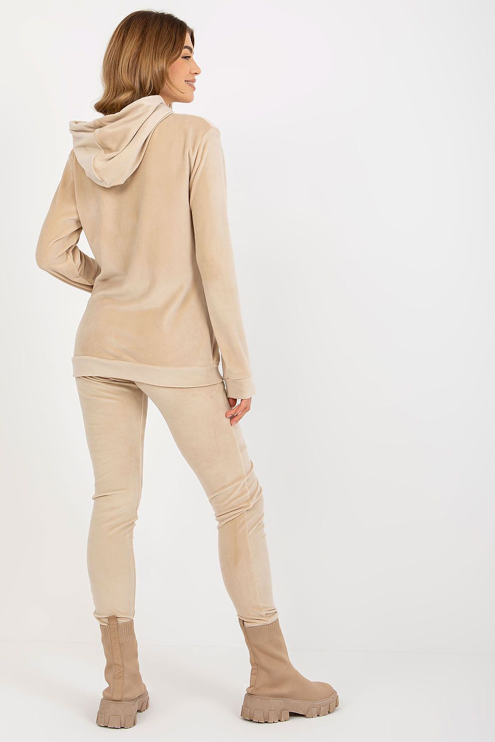 L`ensemble model 177080 Relevance
