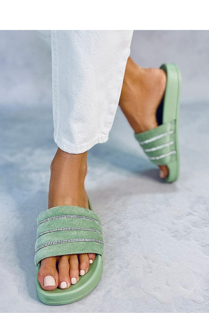 Clacquettes model 177637 Inello
