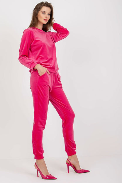 L`ensemble model 177912 Rue Paris