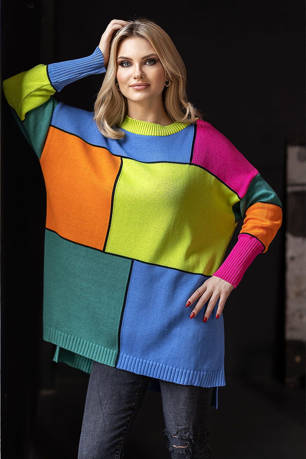 Chandail model 178653 PeeKaBoo