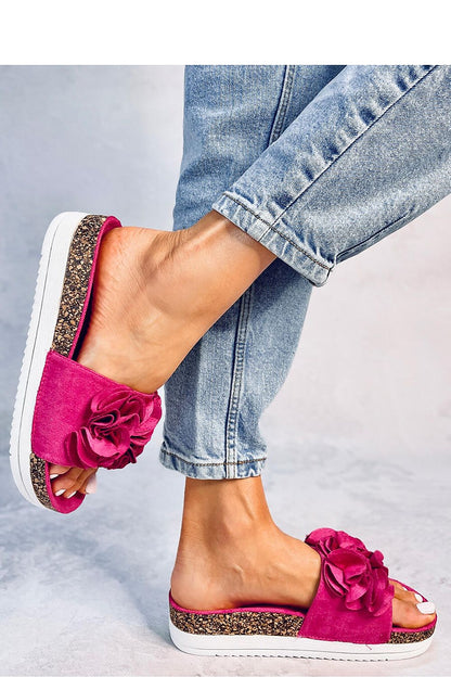 Clacquettes model 180701 Inello