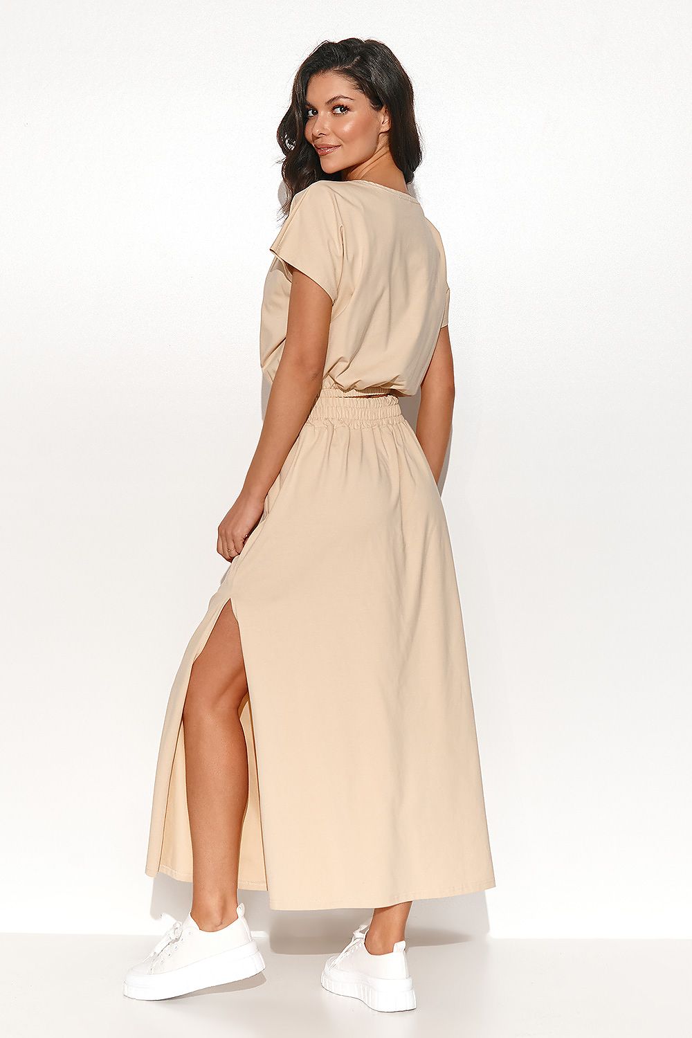 L`ensemble model 180753 Numinou