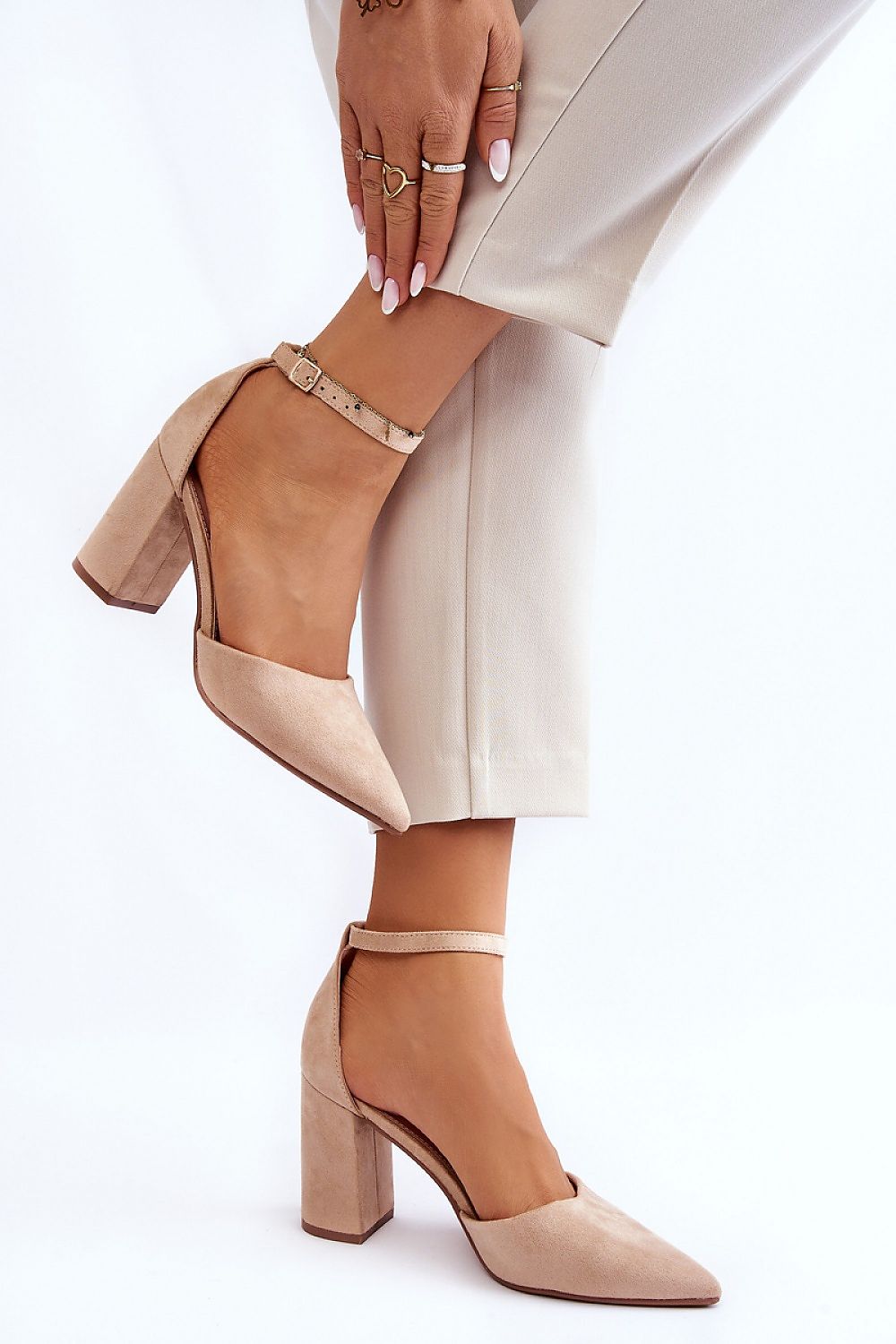 Escarpins talon large model 181456 Step in style