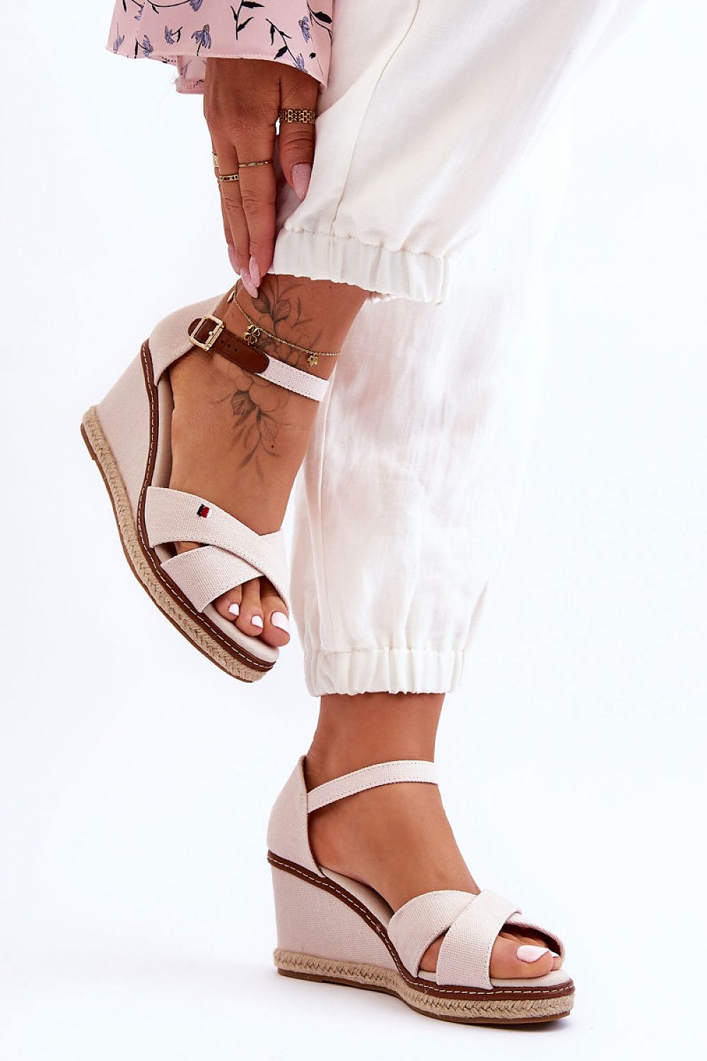 Cothurnes model 181776 Step in style