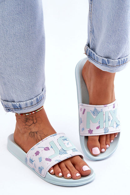 Clacquettes model 182393 Step in style