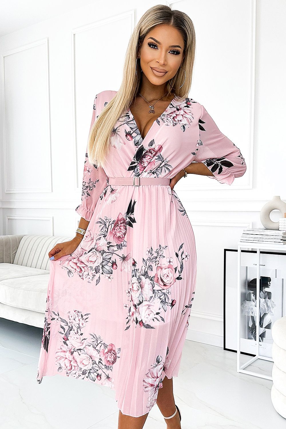 Robe de cocktail model 182493 Numoco