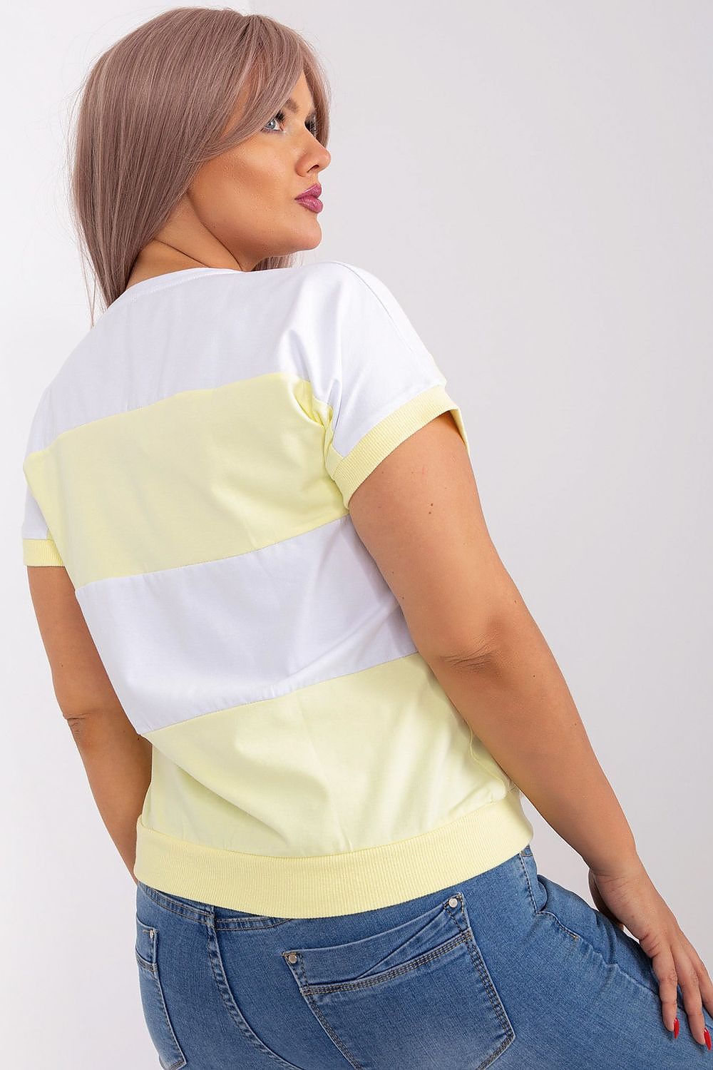Chemisier grande taille model 182741 Relevance