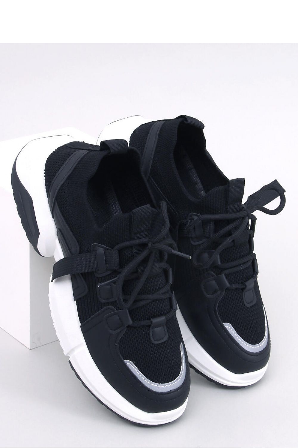 Chaussures de sport model 184272 Inello