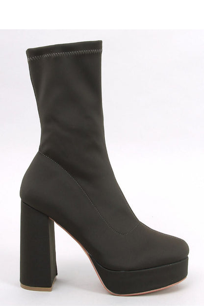 Bottes à talons model 184335 Inello
