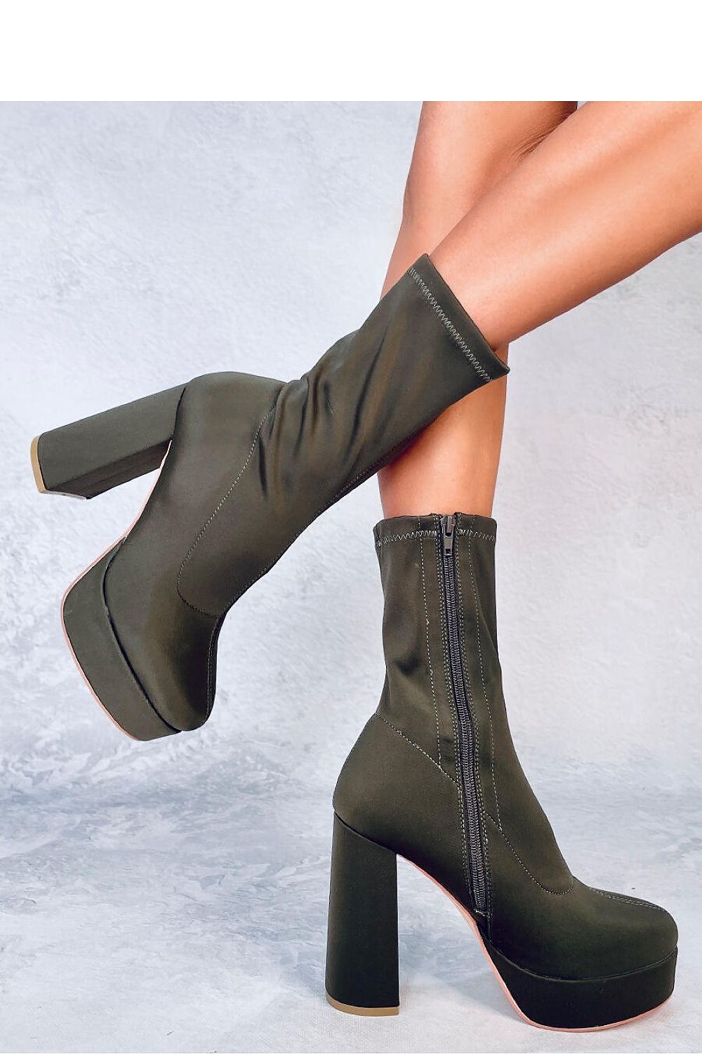 Bottes à talons model 184335 Inello