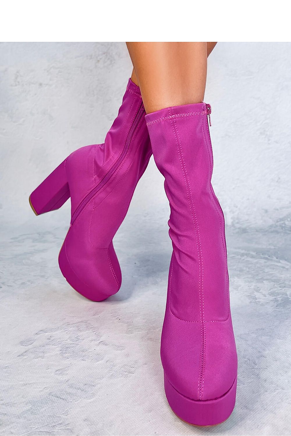 Bottes à talons model 184336 Inello