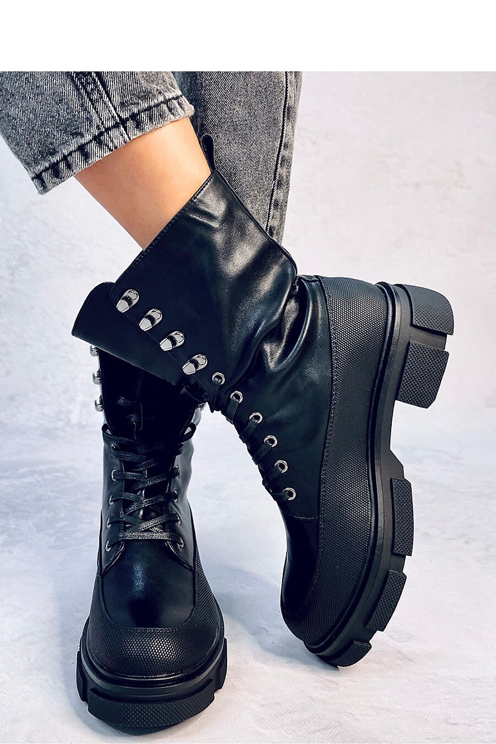 Bottes model 184339 Inello