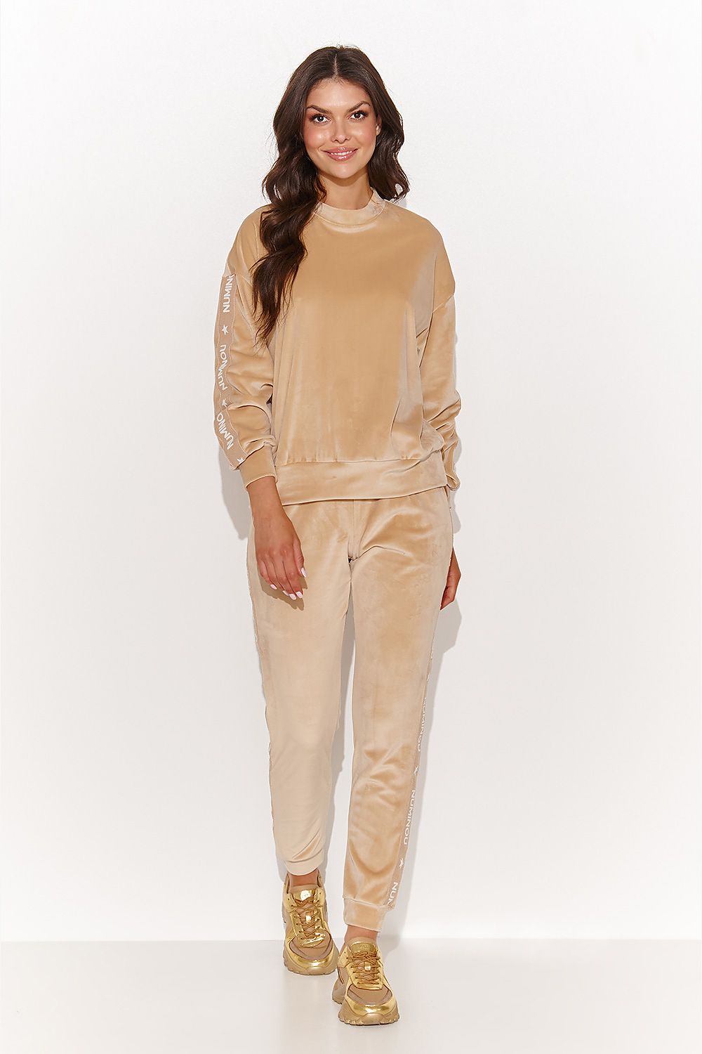 L`ensemble model 184764 Numinou