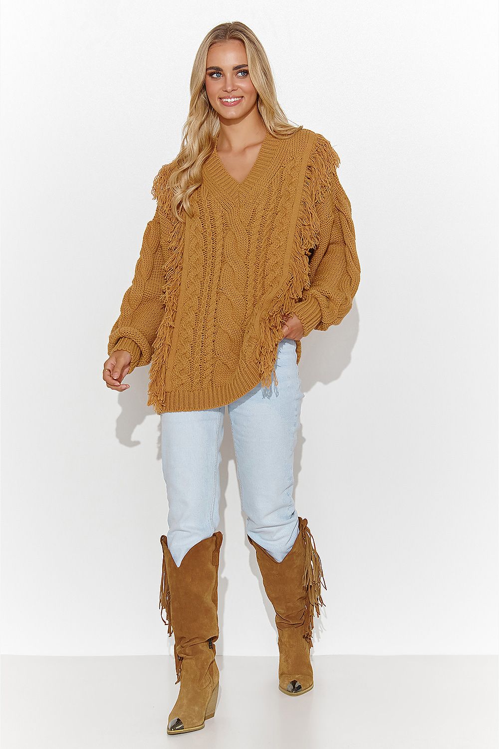Chandail model 184792 Makadamia
