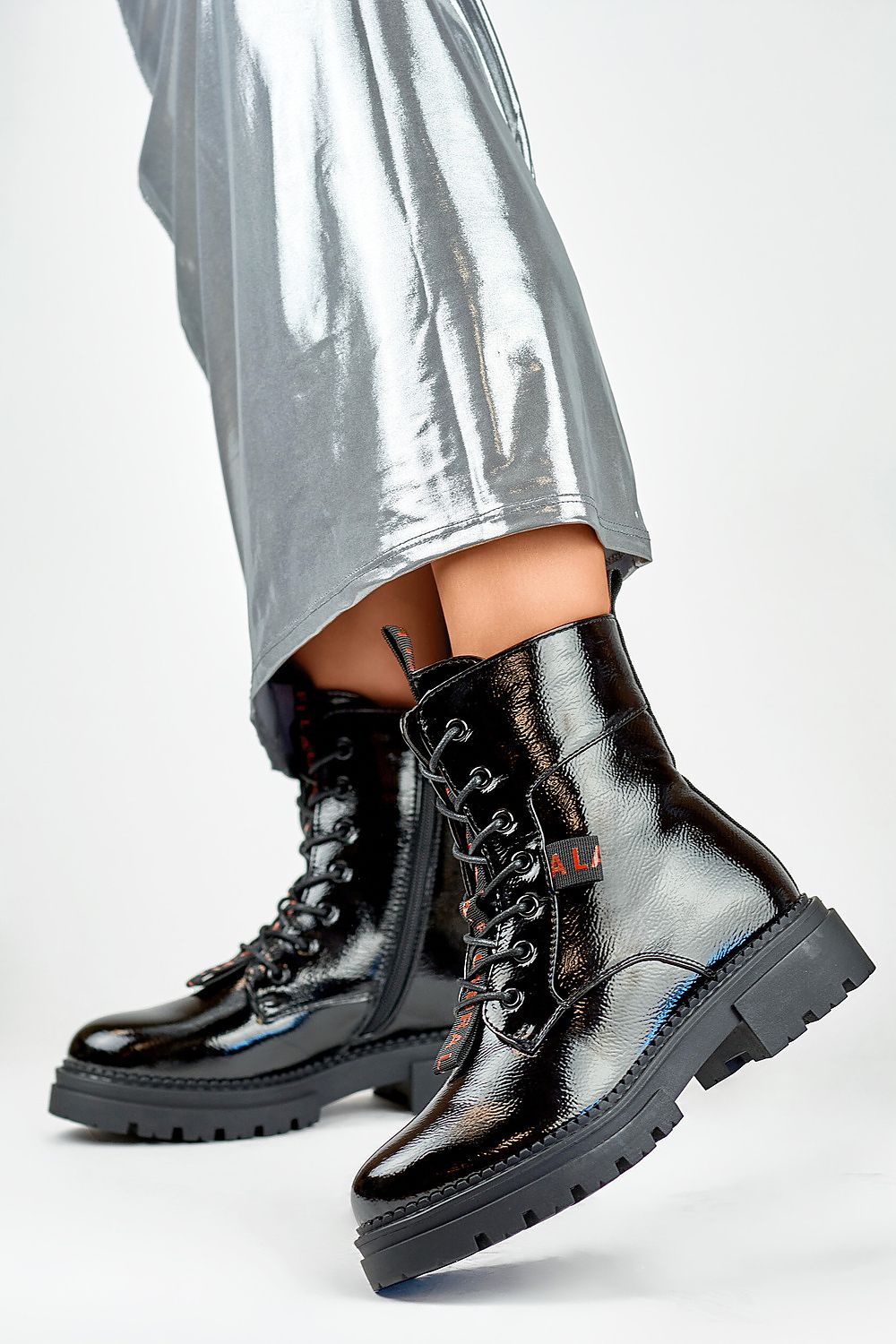 Bootie model 185172 PRIMO