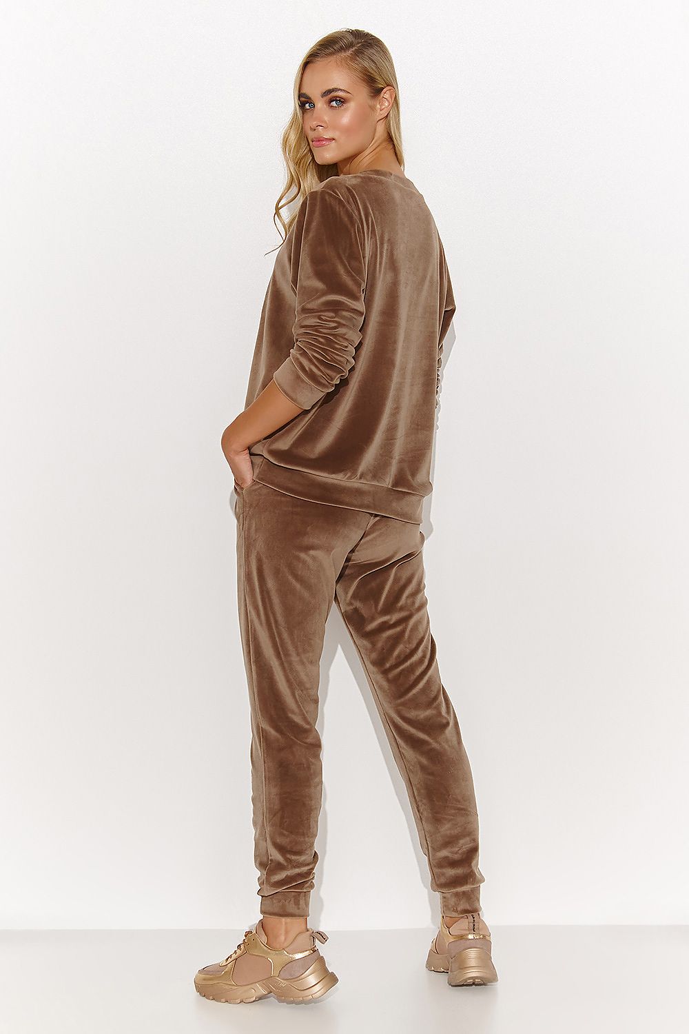 L`ensemble model 185292 Makadamia