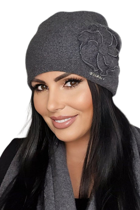 Bonnet model 185571 Kamea