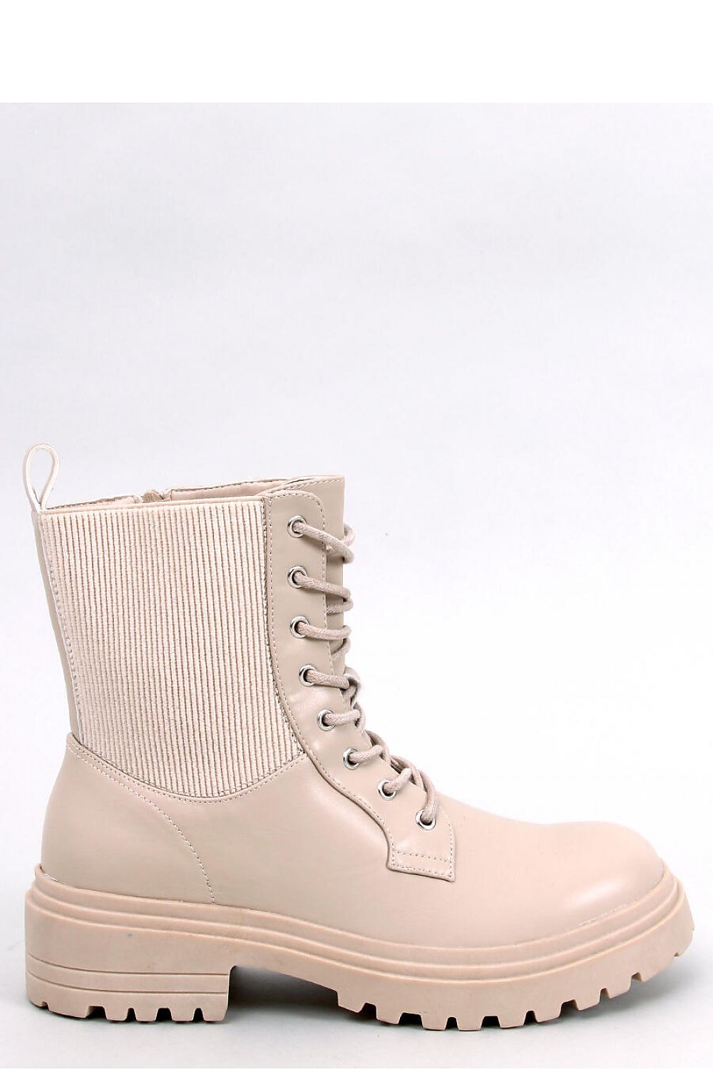 Bottes model 185870 Inello