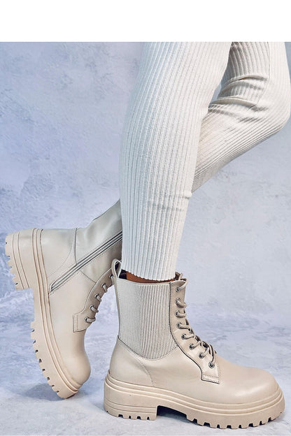 Bottes model 185870 Inello