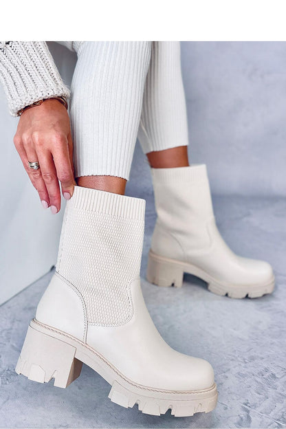 Bottes à talons model 186282 Inello