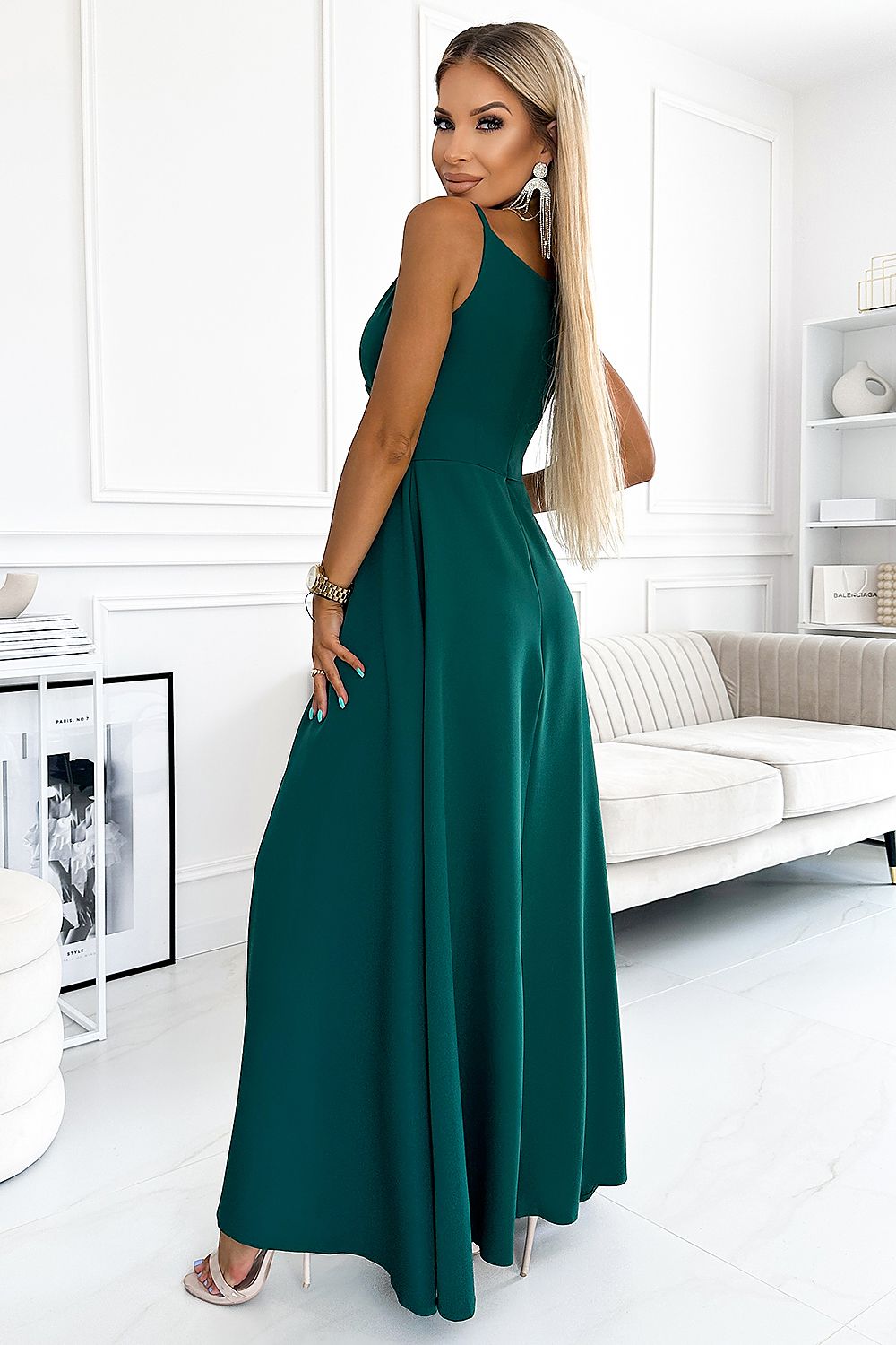 Robe longue model 186318 Numoco