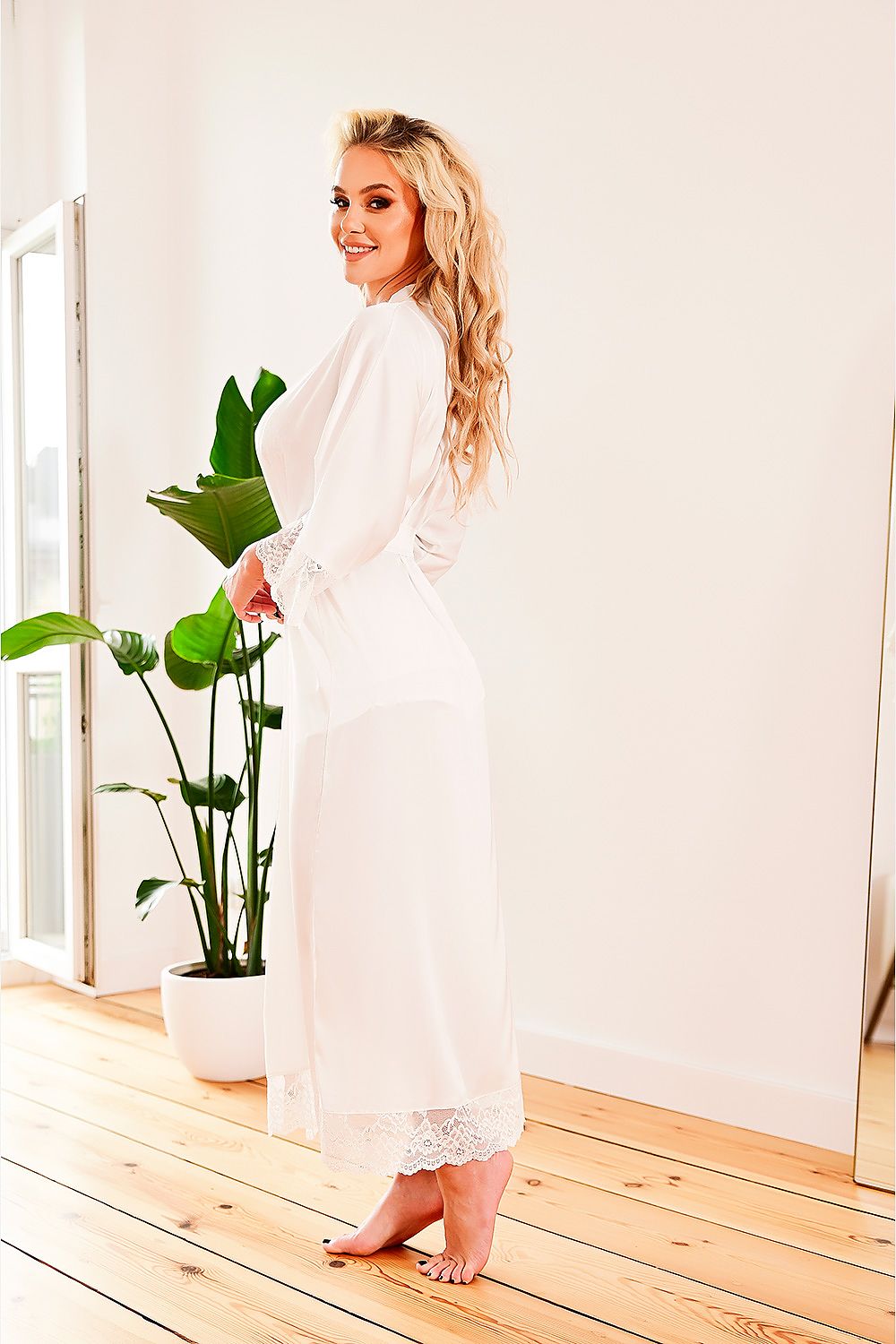 Peignoir model 187015 Kalimo